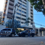 Criança morre ao cair de apartamento em Fortaleza por falha em tela de proteção