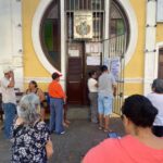 Eleições na Bolívia: bolivianos que moram no Brasil formam fila em consulado para escolher novo presidente; 12 mil eleitores são esperados
