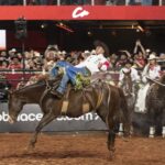 FOTOS: Montarias da final do Rodeio Internacional em Barretos