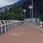 Ciclovia Tim Maia é interditada por ressaca no mar