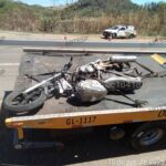 Motociclista morre após bater contra placa de sinalização em rodovia no interior de SP