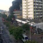 Incêndio atinge imóvel comercial na Freguesia