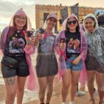 Fãs acampam 6 horas antes do show de Henrique & Juliano no AP e montam ‘kit sobrevivência’ 